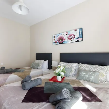 Mercat Sant Antoni 4 Apartment *