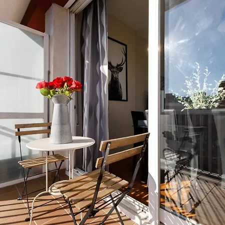 Apartment Mercat Sant Antoni 4